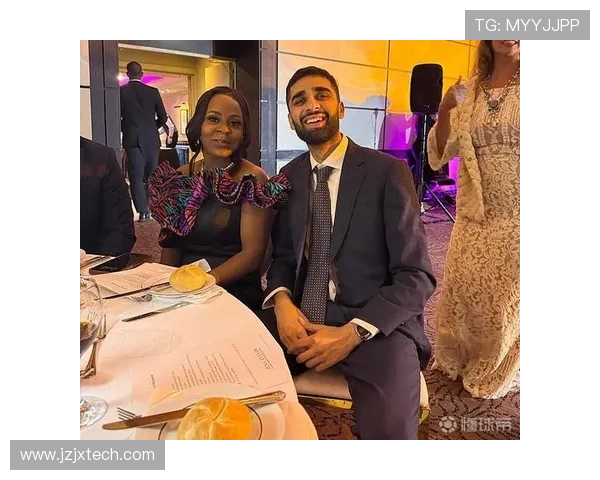 亚马尔母亲晚宴门票最低130镑 记者揭秘她对儿子的低调态度